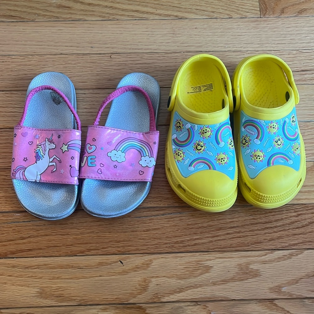 2 pairs of toddler girls sandals
